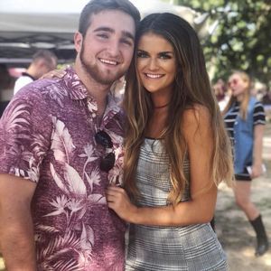 Meet your Posher, Addison